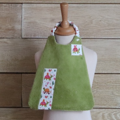 bavoir_01_1603738154